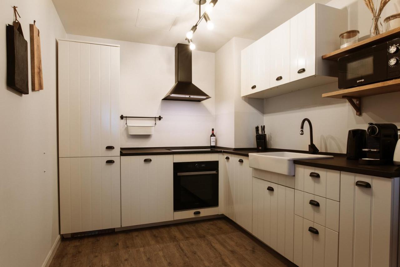 Silver Pine Apartment โปยานาบราซอฟ ภายนอก รูปภาพ